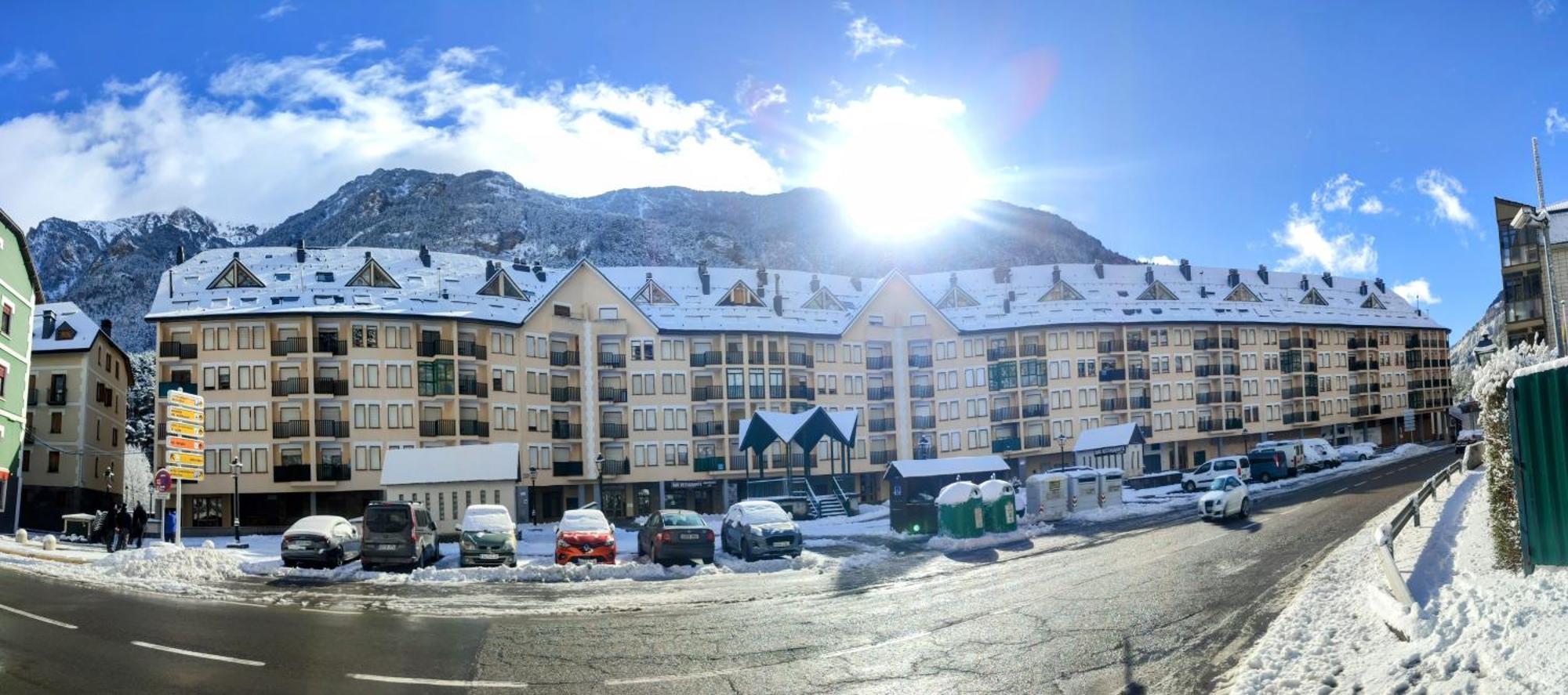 Carlina Canfranc Exterior foto